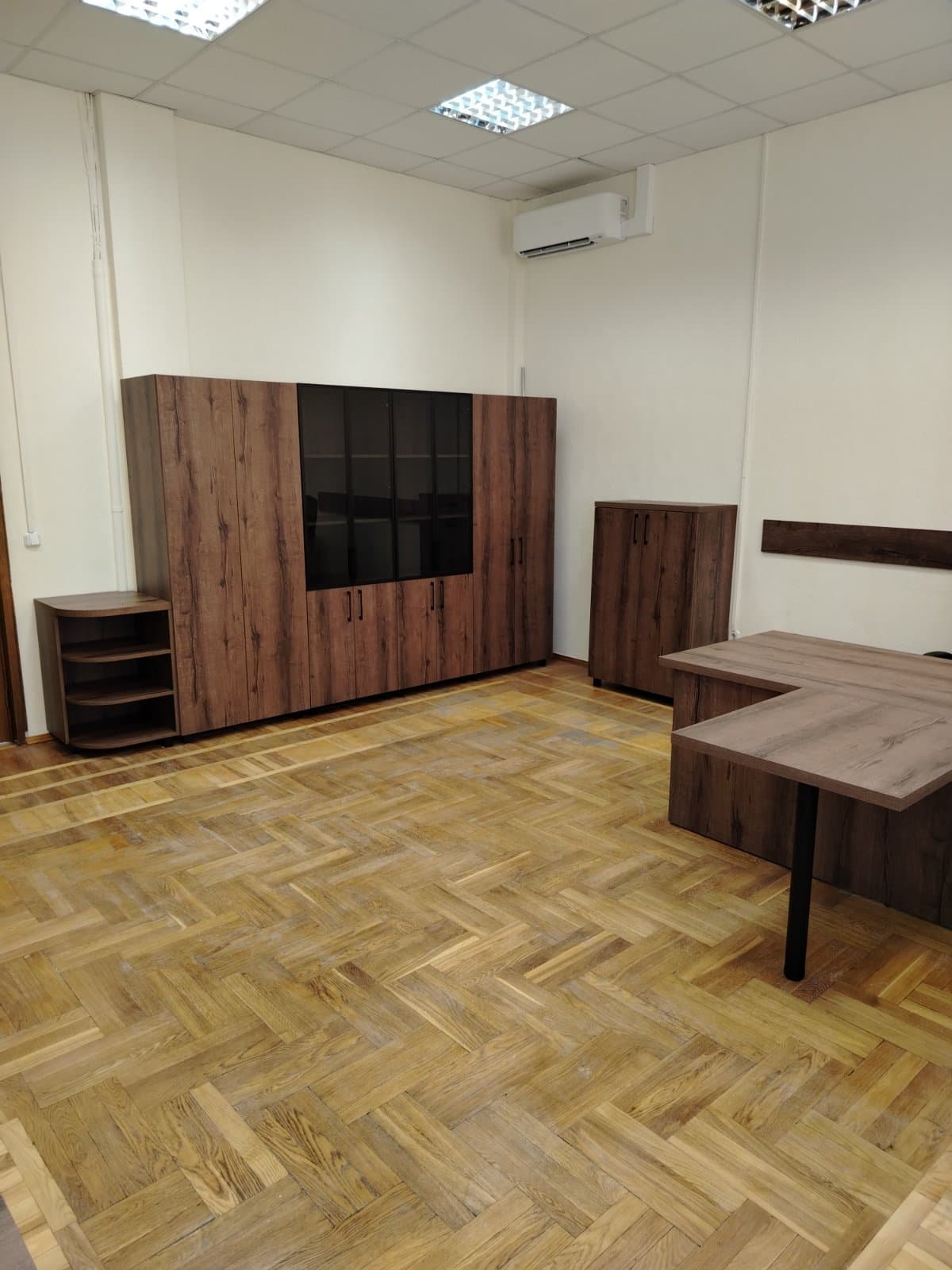 Комплект офисной мебели